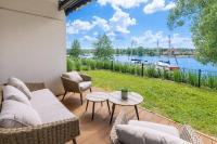 Port View - widok, 15m do jeziora, ogródek, parking podziemny, winda, Netflix i Prime - B&B Iława