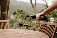 Stone Cottage Stays - Bed and Breakfast Kaapstad