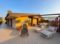 Lakefront Penthouse Terrace - Sunset & Panorama - Ferienwohnung Paratico