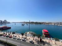 Sliema 3BDR Flat with Seaview and Jacuzzi by PMI Malta - B&B Sliema