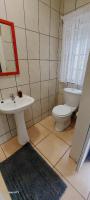 Karoo House Guesthouse - Ferienwohnung Somerset East