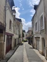 Grand appart 2 chambres - Hyper centre - Calme - B&B Chinon