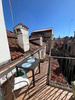 Romantic Rialto Apartment - B&B Venice