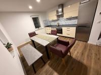 Großzügige moderne 3 Zimmer Wohnung im Grünen - Chambres d'hôtes Emtmannsberg