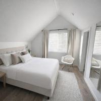 Montague View - Entire Home across from Lakeview Park - B&B Regina