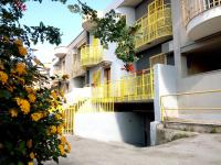 Aback Policlinico - B&B