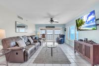 Arie Dam 304 - B&B St. Pete Beach