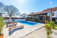 Villa Niko ZadarVillas - B&B Škabrnje