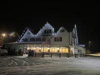 Pensiunea Dumbrăvița - B&B Dumbrava