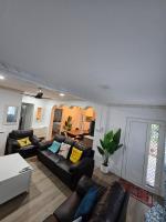 Modern, Luxurious, Brand New Apartment in Suva - B&B Suva