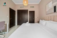 Stylish Stay at Bay Central with Skyline Views - Bed and Breakfast Dubai