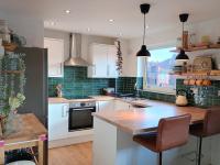 Kimberley House | Stylish 2-Bed Bristol Retreat - B&B Bristol