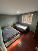 Hostal JV CASA AMPLIA - B&B Nogales