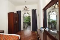 Queen Room with Balcony