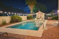 Tybee Island Gem Spacious Home with Private Pool - Bed and Breakfast Tybee Island