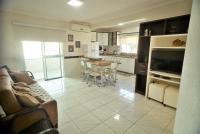 Apartamento do Sol - conforto, 2 quartos, 300m da praia centro de Bombinhas - B&B Bombinhas