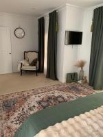 Stanley street - B&B Burnside