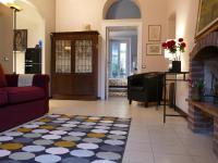 Nonna Nilla, a large and cozy flat in Porta Venezia - B&B Milán