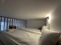 Stylish Loft Apartment - B&B Lviv