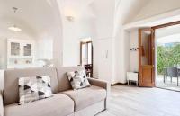 LadyD Vacation Home - B&B Sannicola