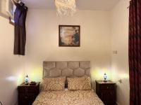 Tweepersoonskamer met Gedeelde Badkamer