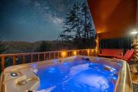 Romantic Smoky Mtn Cabin - Jacuzzi - Scenic View - B&B Pigeon Forge