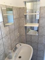 Einfache Monteurwohnung mit kostenlosem Parkplatz - B&B Uetze