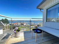 Villa with spectacular sea view - B&B Öckerö