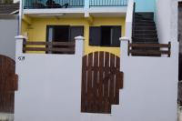 Apartamento con terraza 