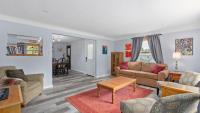 2BR Main Level Near Lake Pepin & Venues - Primrose - Chambres d'hôtes Pepin