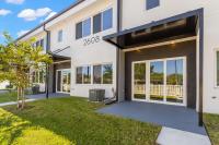 Columbus Cabanas - Modern, Spacious Townhouse In Heart of Tampa, Near Raymond James Stadium - Chambres d'hôtes Tampa