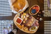 Apartaments Can Lo - B&B Rupit