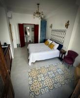 Oliva Courtyard Guesthouse - B&B Oliva