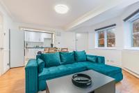 Hammersmith - The Sulgrave Escape - Free Parking, Close to Westfield, Ground Floor - B&B London