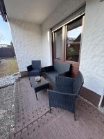 Wagner Apartment Bayreuth FeWo - Erdgeschoss - nähe Festspielhaus - Free-WiFi - Schlafzimmer - Boxspringbetten - große Küche - Dusche - Badewanne - extra WC - Terrasse - DTV-Zertifiziert - Chambres d'hôtes Bayreuth
