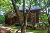 Heaven's Acres Lodge - Private one Bedroom Cabana - B&B Matale