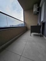 Modern Apartment in the Heart of Skopje - Chambres d'hôtes Skopje