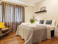 Women Only - Guestroom in centre of Førde town - B&B Førde