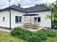 Alma2 Vendégház - Ferienwohnung Révfülöp