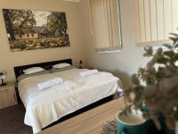 Nyéki Fészek Apartmanház - B&B Kápolnásnyék