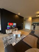2Bed Apartment with Balcony & City Views Manchester City Centre - Chambres d'hôtes Manchester