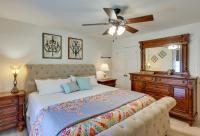 Family-Friendly Getaway with Hot Tub 4BR Home - Chambres d'hôtes Hot Springs