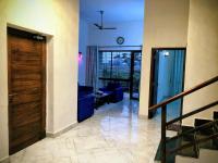 Meerah Mahal Entire Luxurious Aqua Golf Villa 32 - Chambres d'hôtes Calcutta