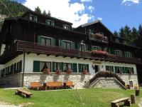 Casa Alpina Don Guanella - B&B Macugnaga