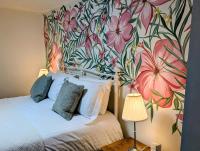 Kamer met Kingsize Bed en Uitzicht op de Tuin