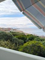 Apartment with sea view, beach and downtown nearby! - B&B San Vincenzo