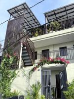 A Suburban Haven, top floor unit with Balcony- at Camarin Caloocan City!! - Chambres d'hôtes Camarin