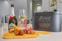 The Quanta, Ellipse, Watefall - B&B Midrand