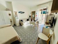 Appartamenti Giulia2 - Palazzo Milano - B&B Diano Marina