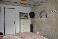 La Poitevinière, jardin, barbecue, proche Saumur, x7, wifi - Chambres d'hôtes Neuillé